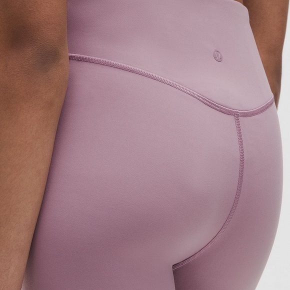 NWT 💜 Lululemon Wunder Under SmoothCover High-Rise Tight 25” in Lavender Luxe - Picture 5 of 11
